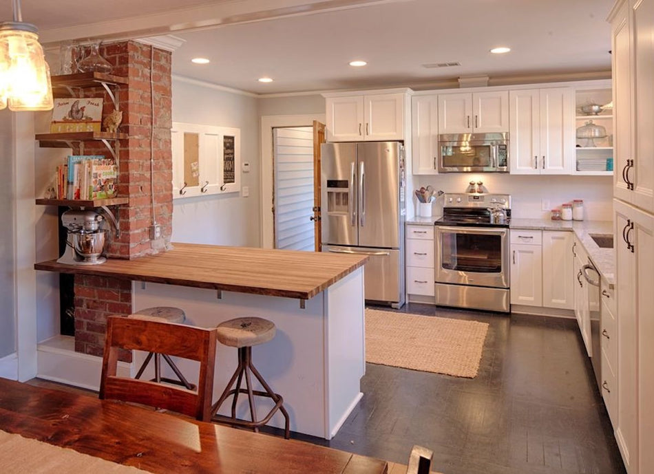How to use faux brick panels to create an inspiring indoor space